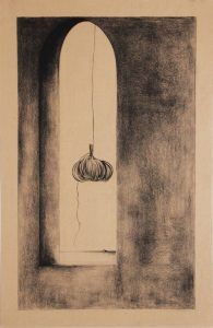 Naturaleza y Vida en Carboncillo. Obra de arte Original de Andrés Alfonso en carboncillo-ajos colgando de un hilo