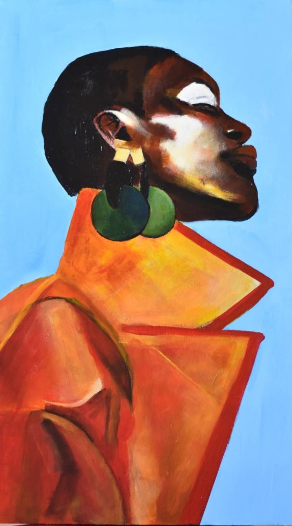Pintura de perfil con abrigo naranja vibrante y arete verde, composición con colores complementarios.